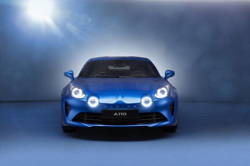 Illustration for article titled The New Alpine A110 Only Weighs 2,400 Pounds For Its 252 Horsepower